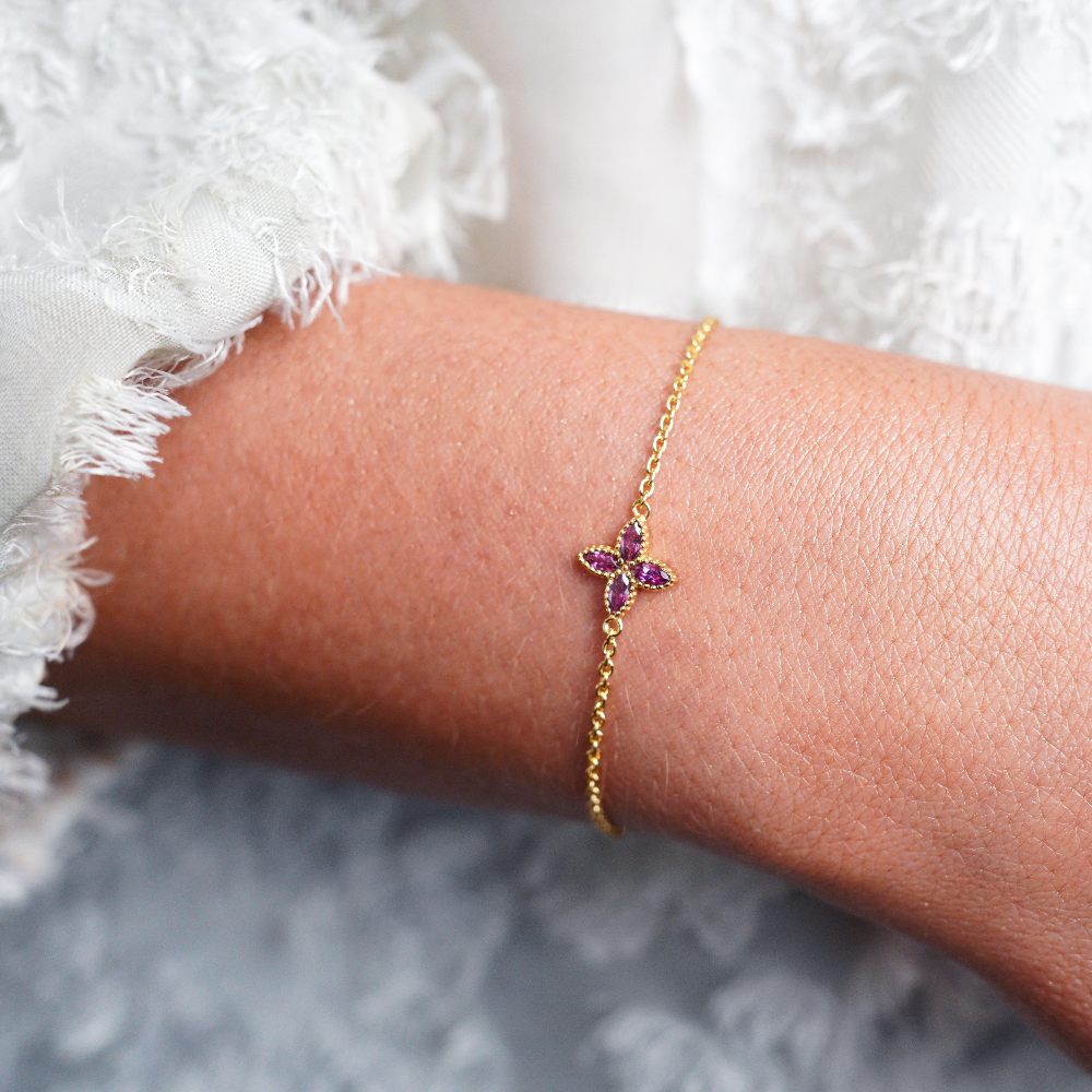 Bracelet Flora Four Leaves Rhodolite Gold