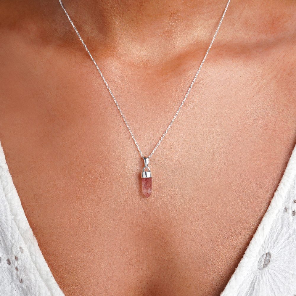 Red rose Strawberry quartz necklace in sterling silver. The gemstone stands for joy and love.