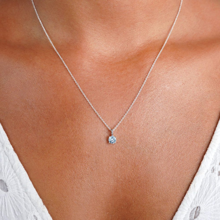 Blue Topas necklace in silver. Jewelry with the birthstone of December Blue Topaz in Sterling Silver.