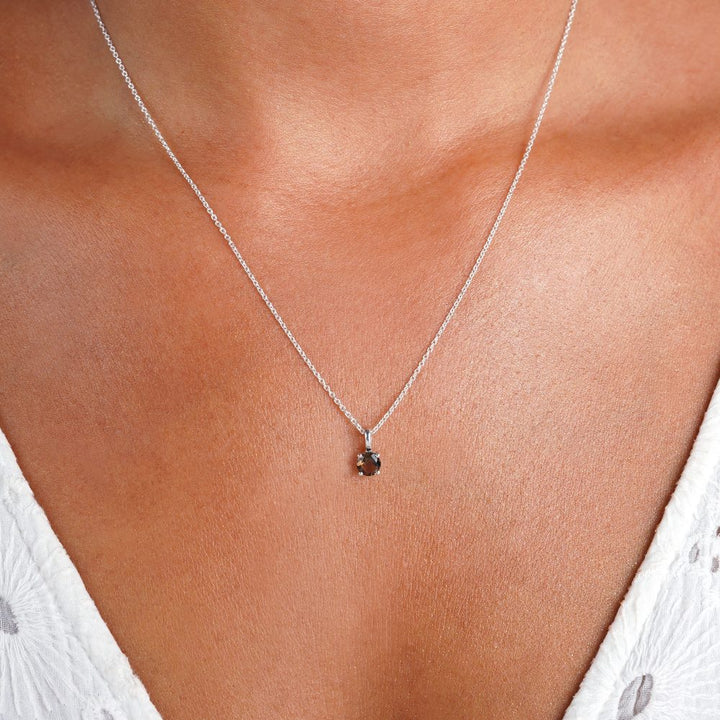 Necklace with Smoky quartz that stands for protection. Jewelry with Smoky quartz in silver.
