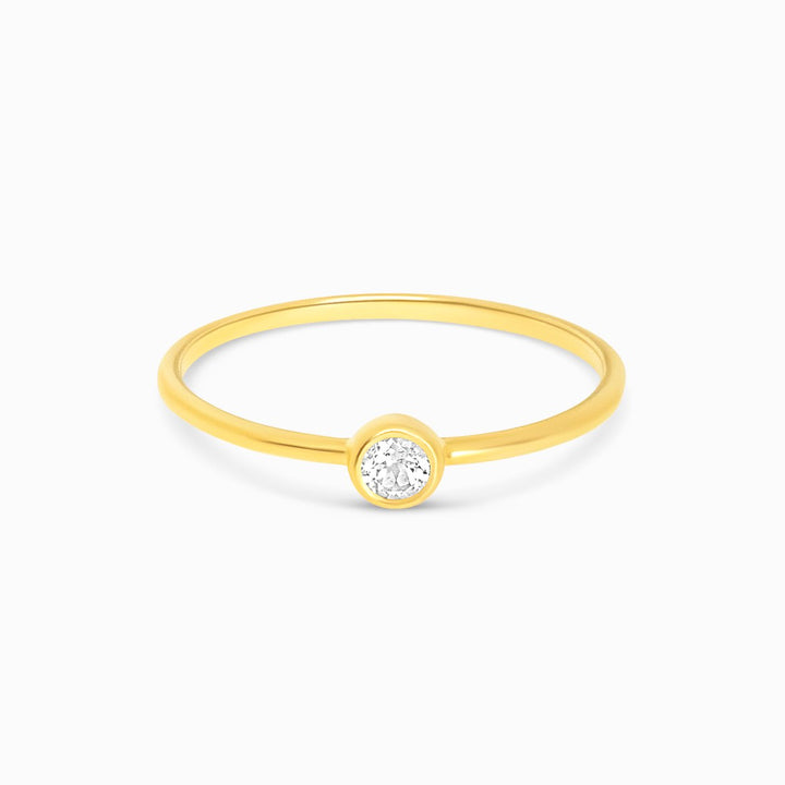 Crystal ring with white Topaz in gold. Gold ring with gemstone White Topaz, which is April's birthstone.