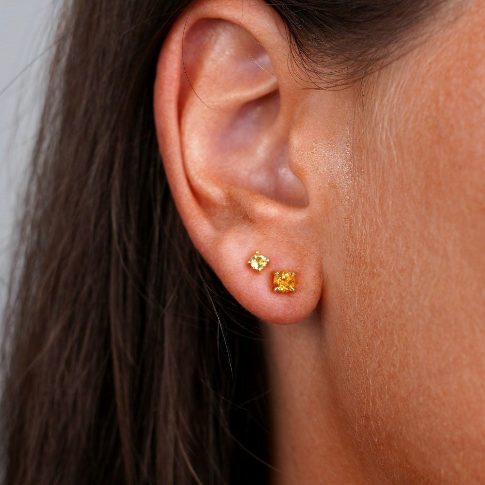Earrings with crystal Citrine. November birthstone jewelry with yellow citrine.