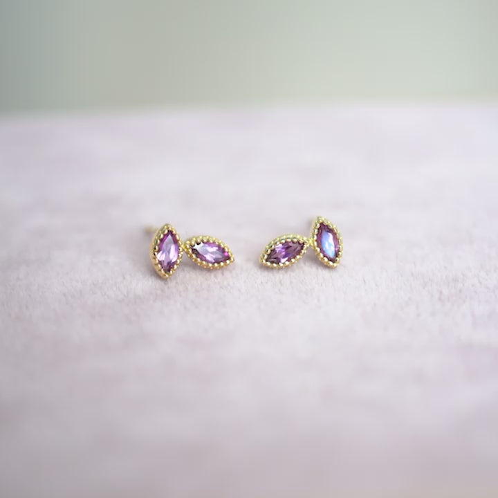 Studs Flora Two Leaves Rhodolite Gold