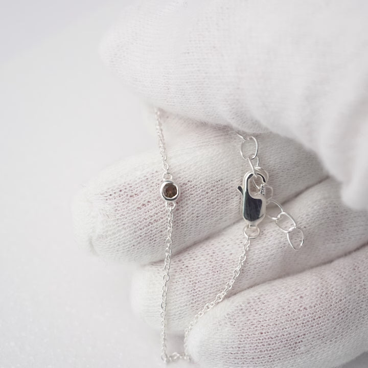 Bracelet with crystal Smoky Quartz. Gemstone bracelet with Smoky quartz that provides protection.