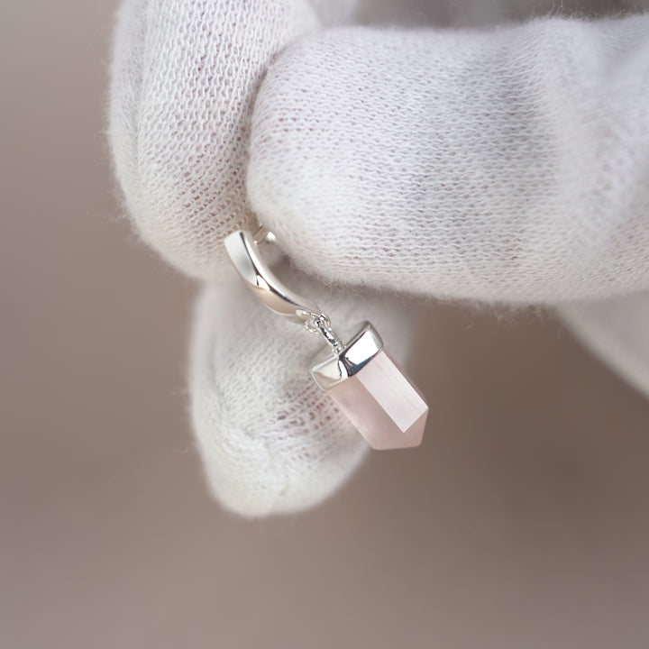 Gemstone earrings with Rose Quartz. Silver earrings with pink crystal Rose Quartz.