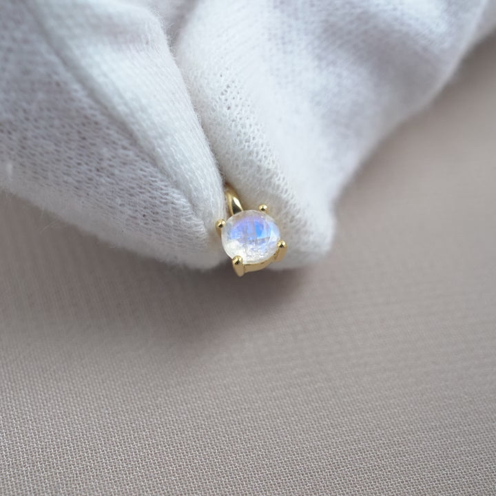 Gemstone charm with Moonstone in gold. Classy crystal jewelry with Rainbow Moonstone in gold.