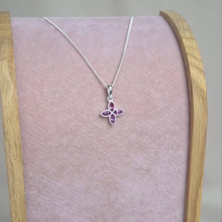 Pendant Flora Four Leaves Rhodolite Silver