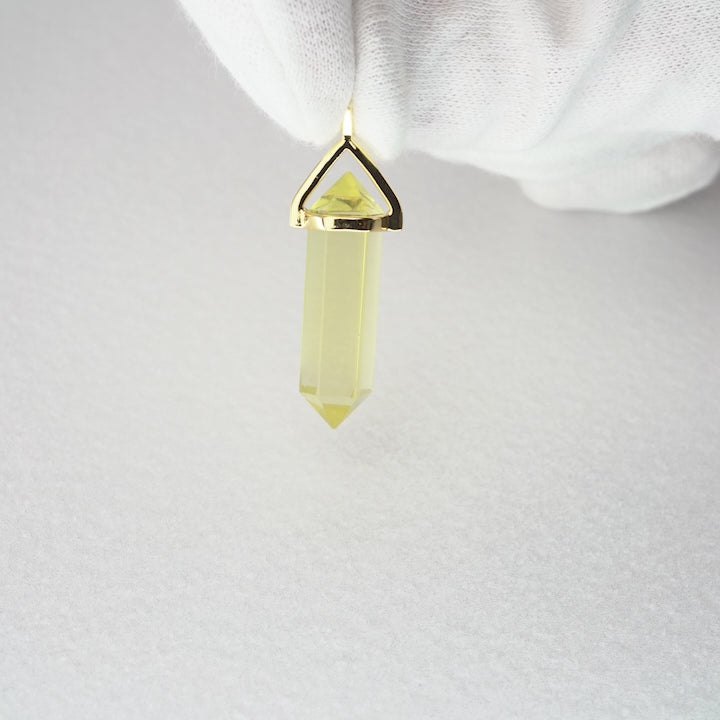 Lemon Quartz jewelry gemstone pendant for necklace in gold. Crystal point charm with Lemon Quartz in gold.