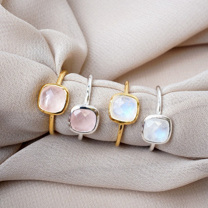 Elegant rings with crystals such as Rose Quartz and Rainbow moonstone. Jewelry such as gold rings and silver rings with crystals.