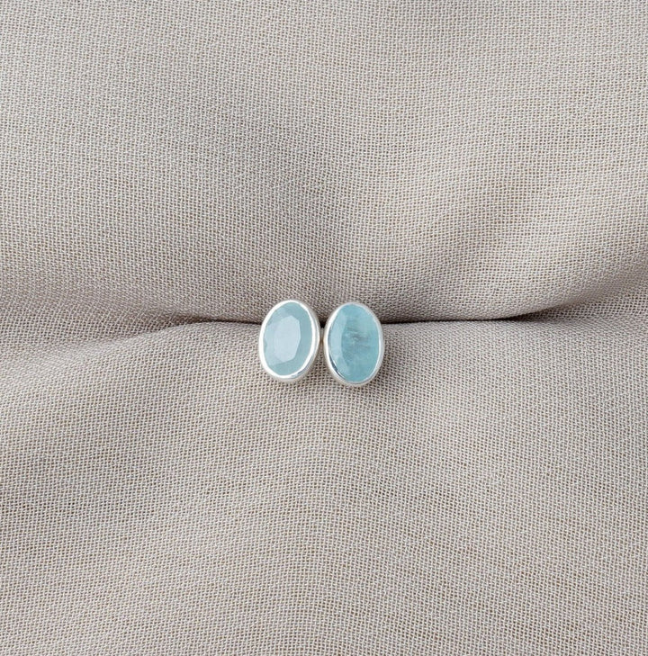 Aquamarine earrings in silver March birthstone earrings with gemstone Aquamarine.