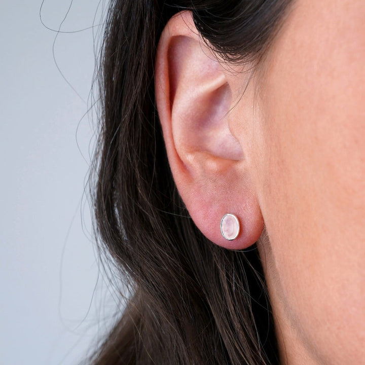 Crystal earrings with pink crystal Rose Quartz. Silver earrings with gemstone Rose quartz October birthstone.